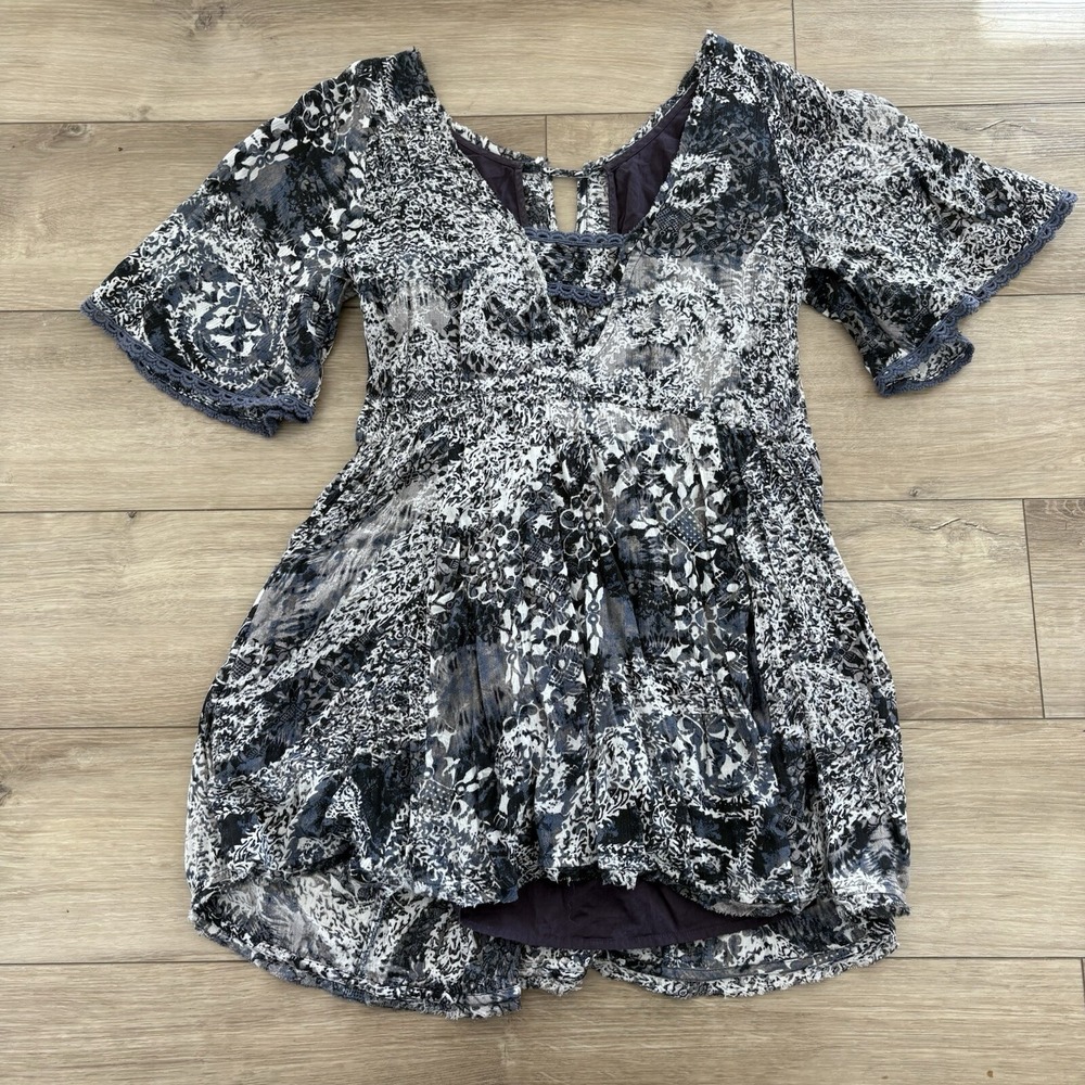 Free People XS Blue Black Patterned Open Back Split Sleeve Boho Dress Pockets - Picture 7 of 7